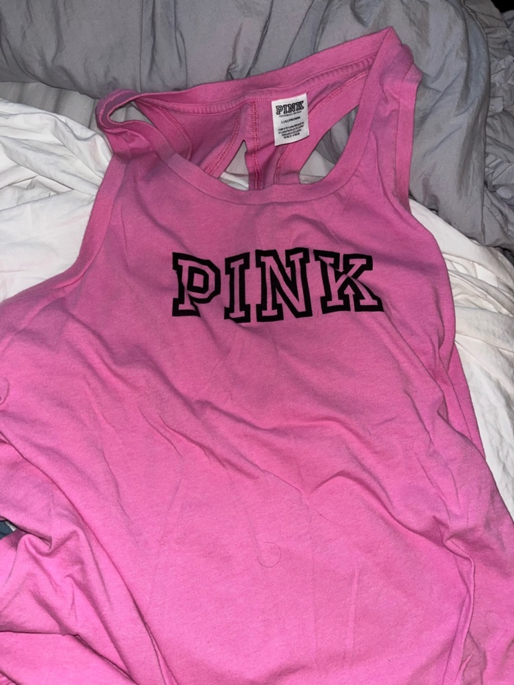 🆕 PINK Victoria's Secret logo Racerback Tank Sz L